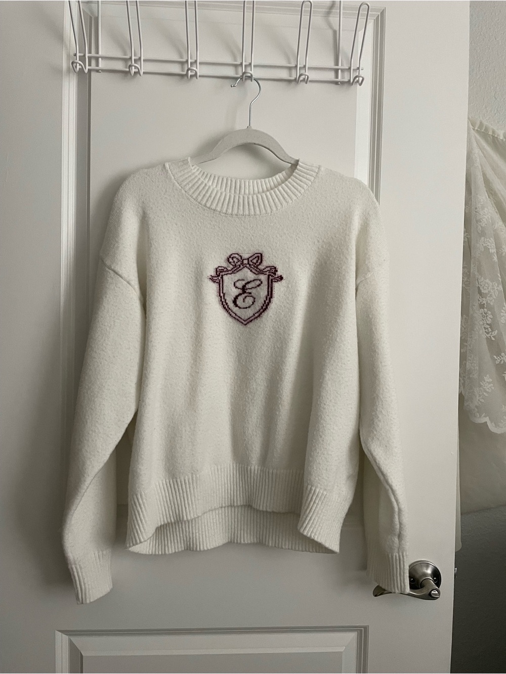Edikted Crewneck Sweater with Burgundy Embroidered Crest | Offwhite